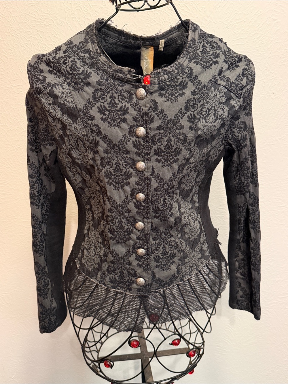 ❤️❤️❤️BOGOHO❤️❤️❤️Aratta Black Brocade Button-Front Fitted Jacket-S
